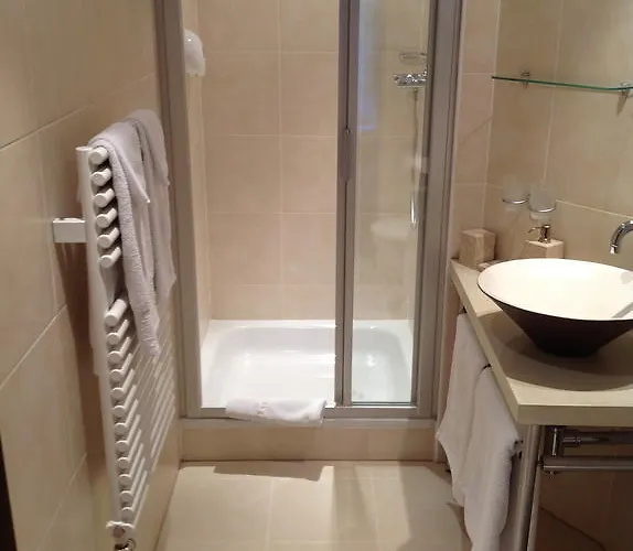 Han/Misafirhane De Dully